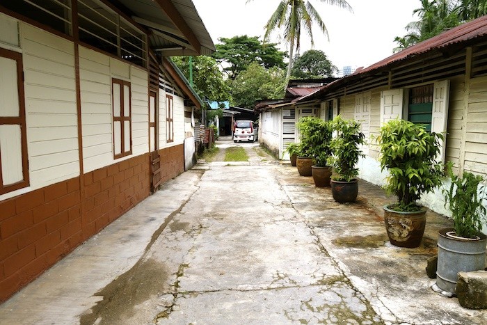 kampong buangkok singapore