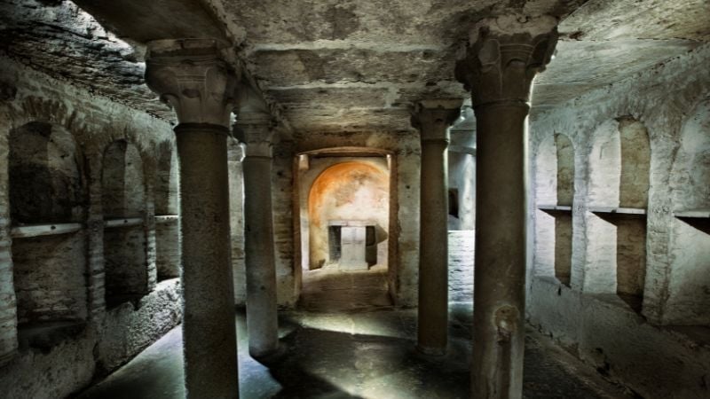 underground tomb catacombs