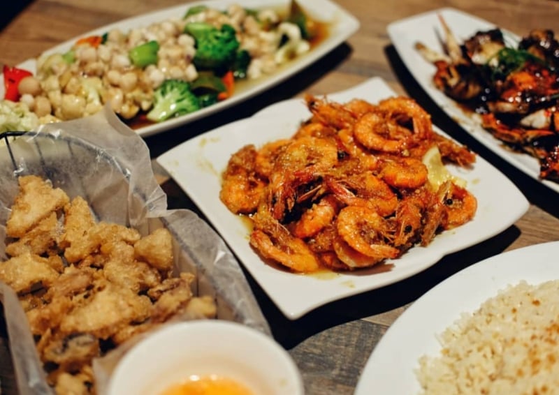 seafood restaurants manila