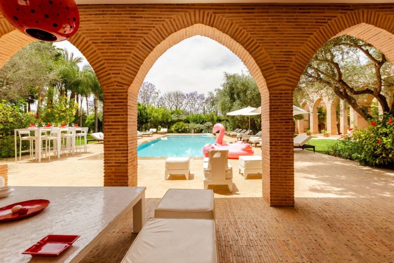 airbnbs marrakech pool villa