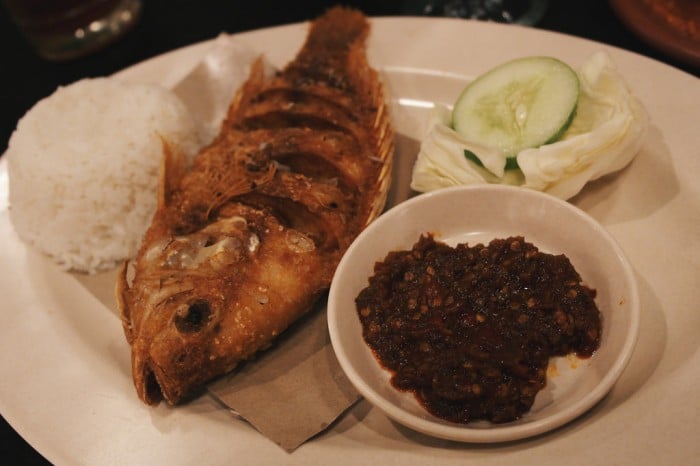 Ikan Nila Goreng with Sambal