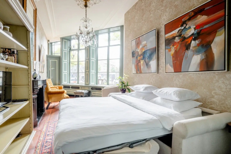 Airbnbs in Amsterdam