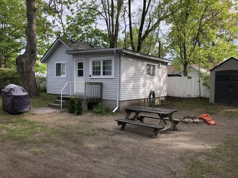  Airbnbs in Wasaga Beach