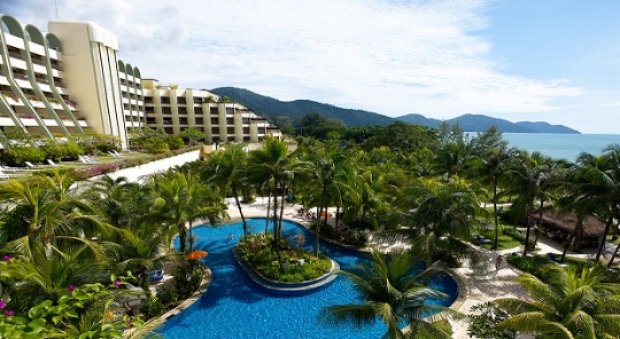 Stay 3 Save 25% on Hotel Accommodation in Parkroyal Penang Resort