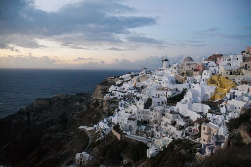 santorini travel guide