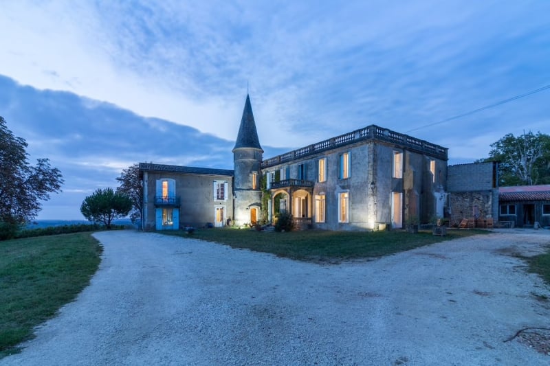 Airbnb Castle: Bastane in France