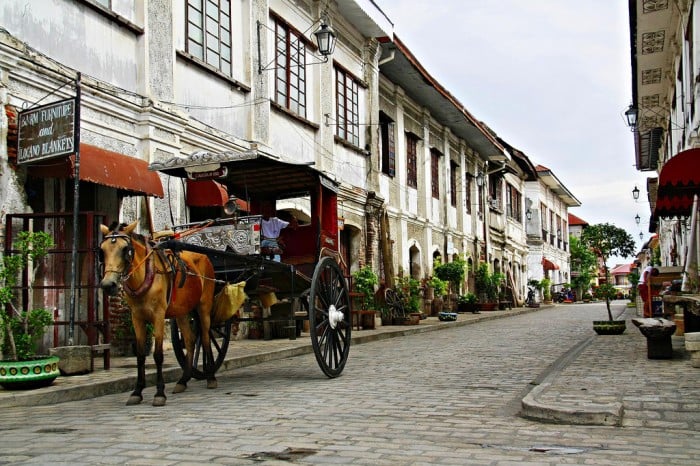 calle crisologo vigan