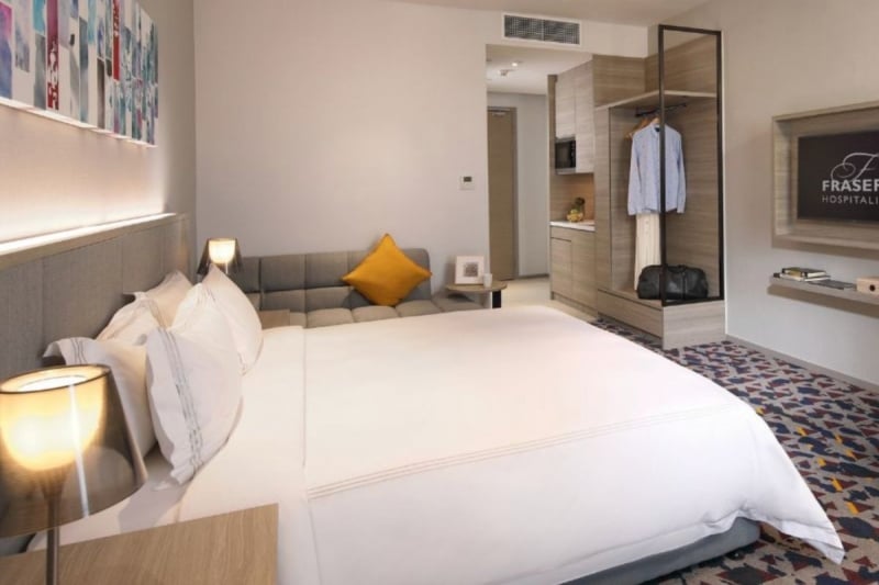 jb hotel