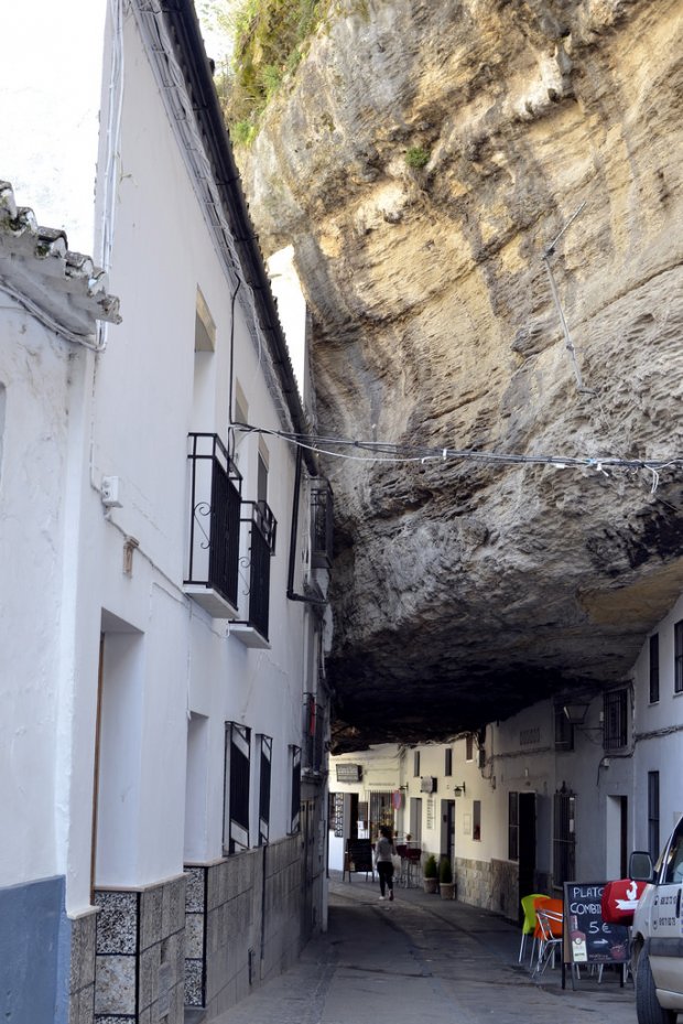 Setenil de las Bodegas