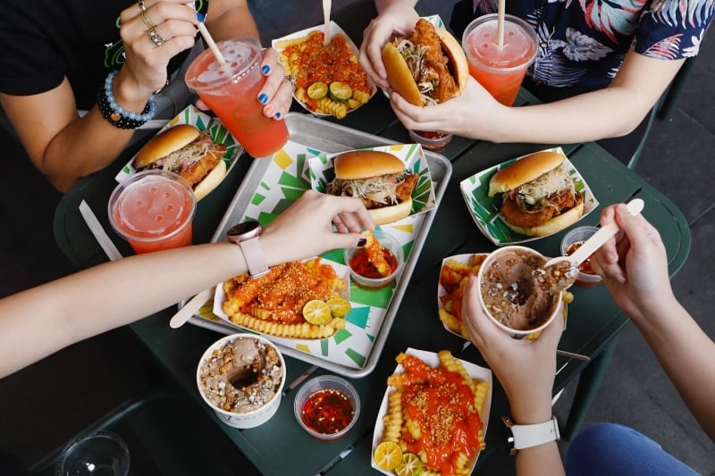 shake shack toyo eatery