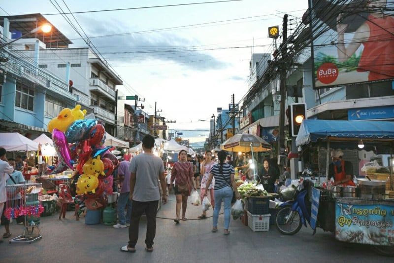 Chợ đêm Chiang Rai