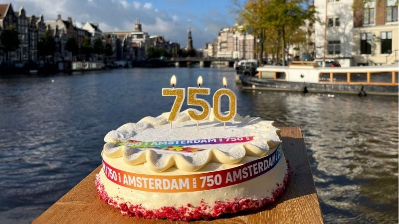 cake by the river