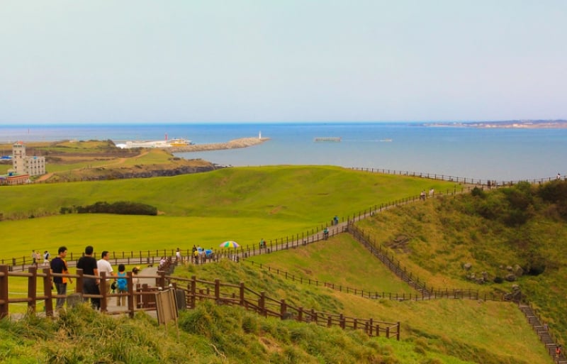 Visiting Seongsan Ilchulbong Peak is one of the things to do in jeju