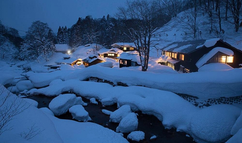 winter village japan