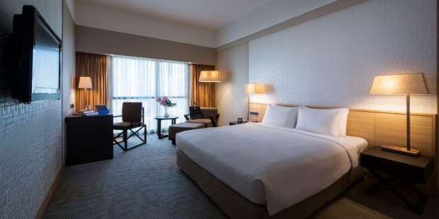 Enjoy 10% off hotel bookings with Grand Mercure Singapore Roxy and UOB Cards!