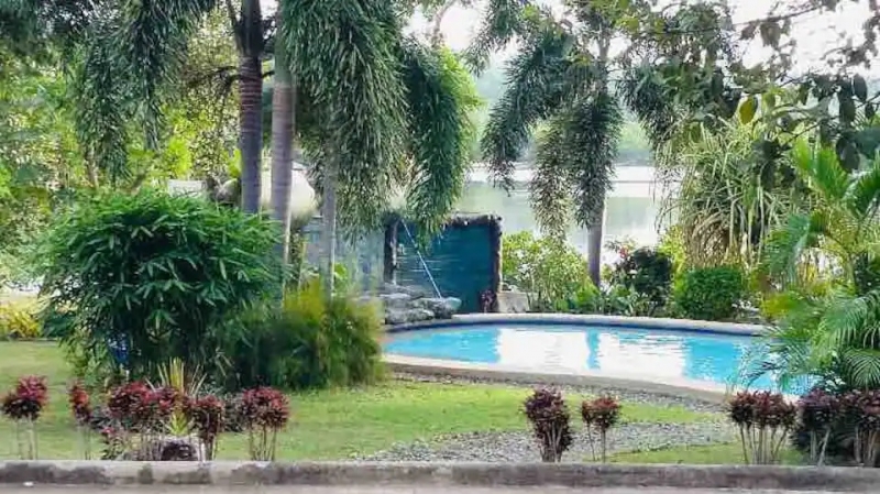 bohol airbnb