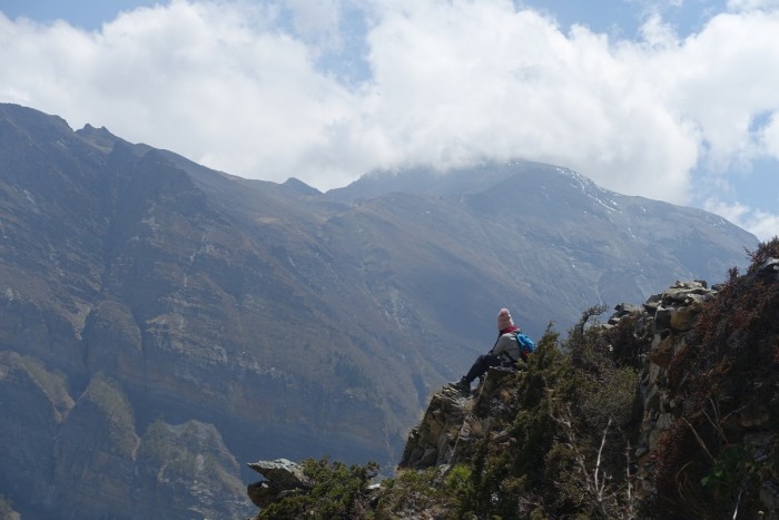 annapurna cliffside