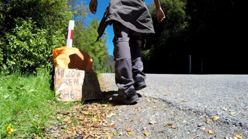 hitchhiking new zealand