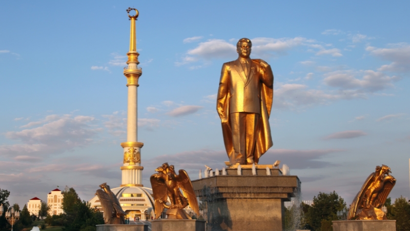 a statue of the president in ashgabat