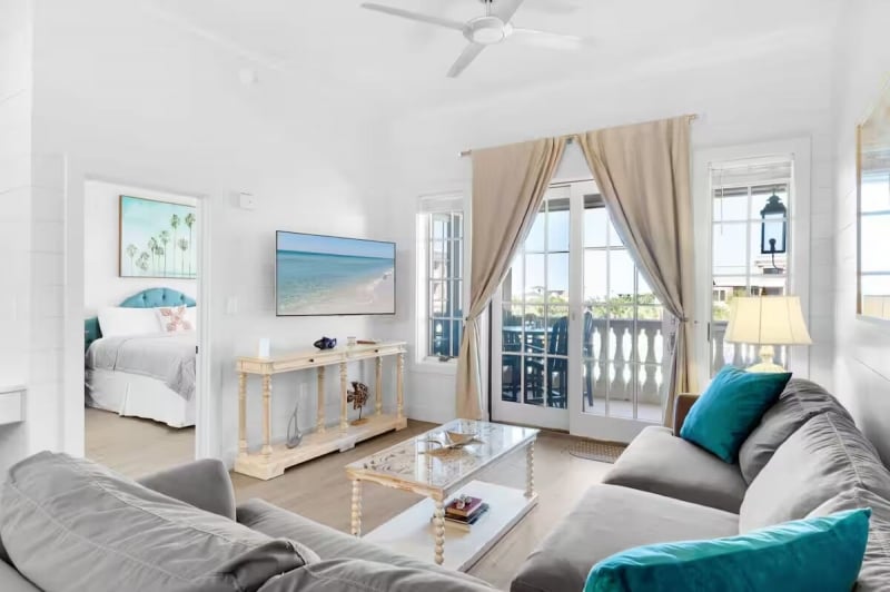 Airbnb stays in Rosemary Beach, Florida 