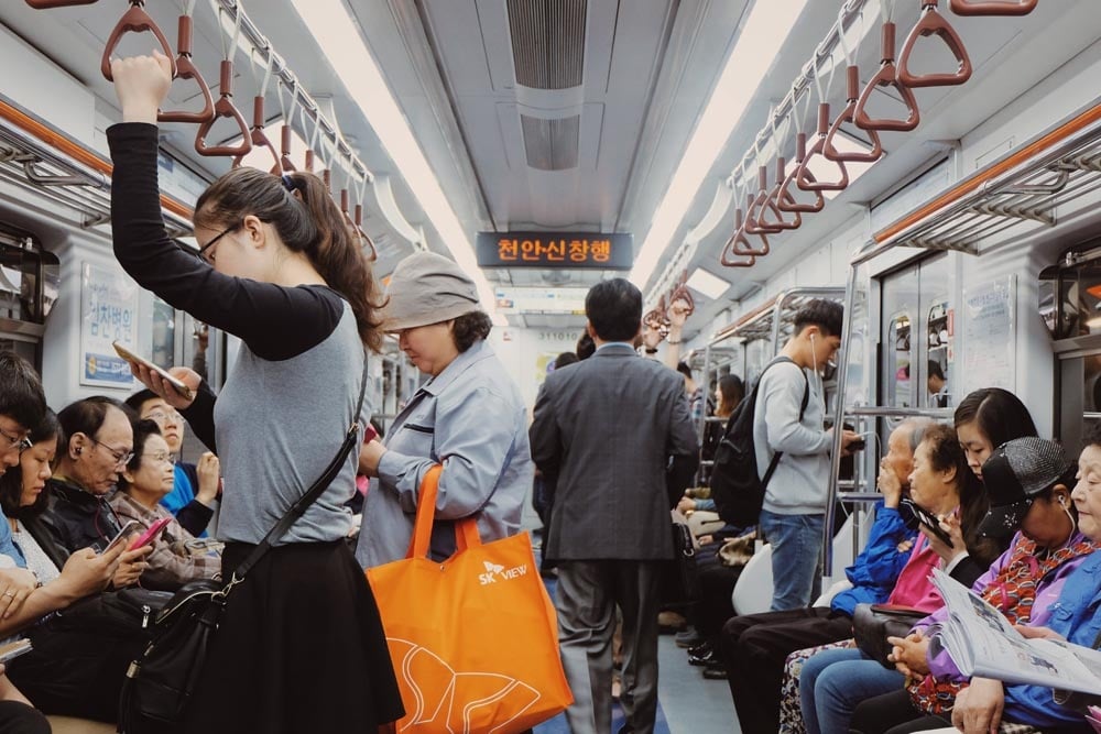 Seoul train