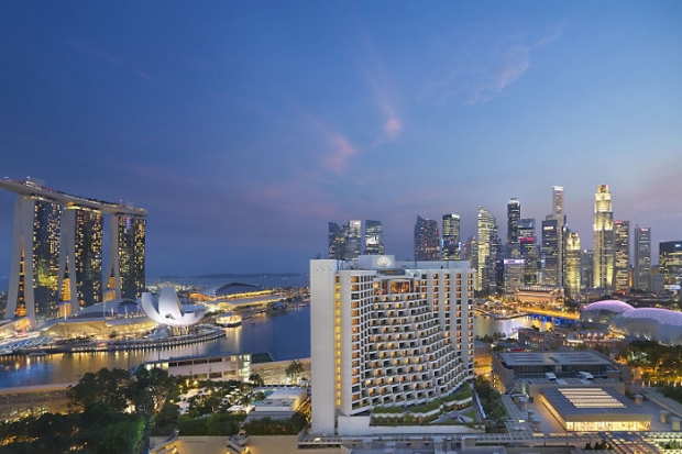 Stay Longer, Be Rewarded in Mandarin Oriental Singapore