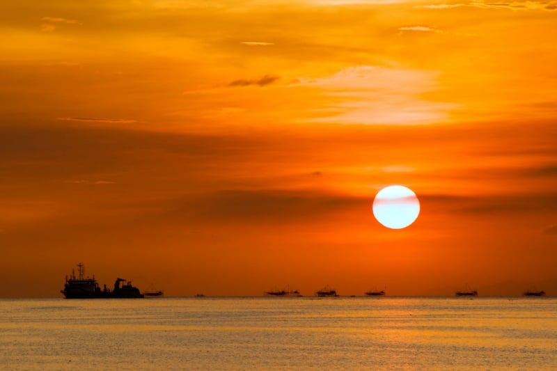 manila bay where to break up philippines