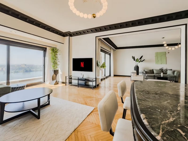 Airbnb Cairo with Pyramid View