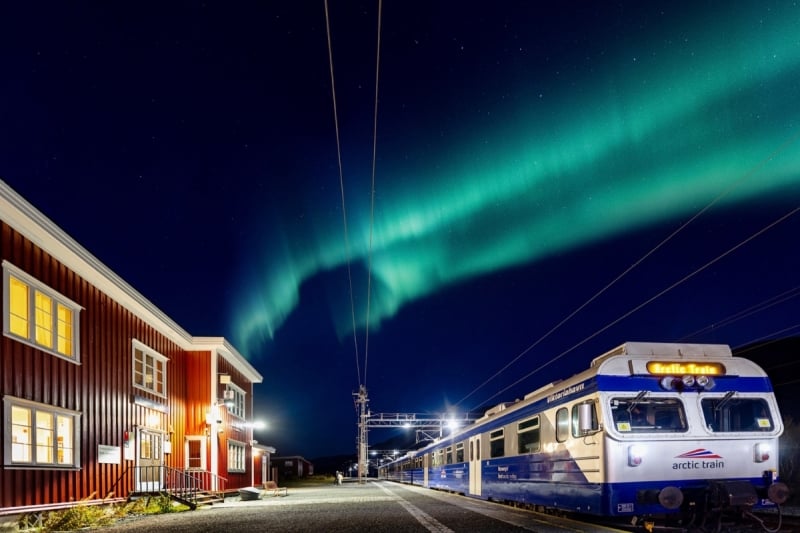 Northern Lights train