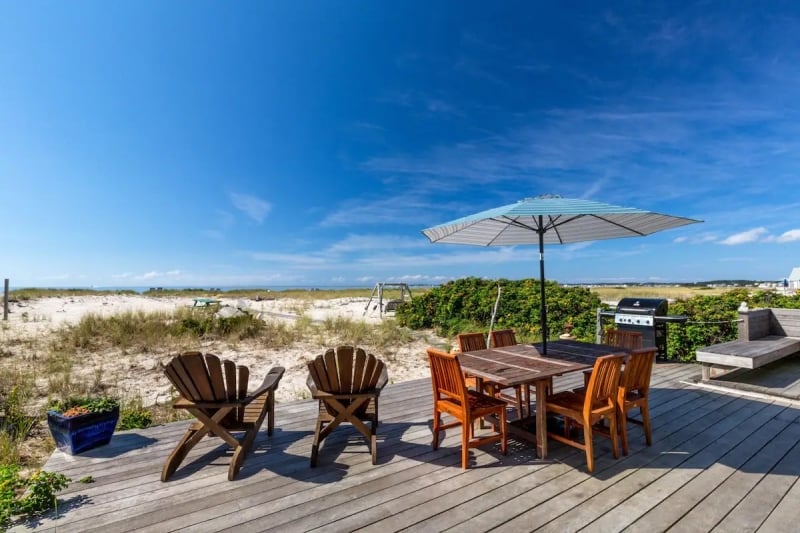 home with splendid bay views patio