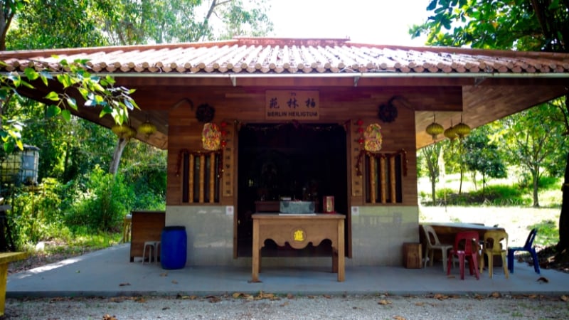 german girl shrine, pulau ubin, singapore