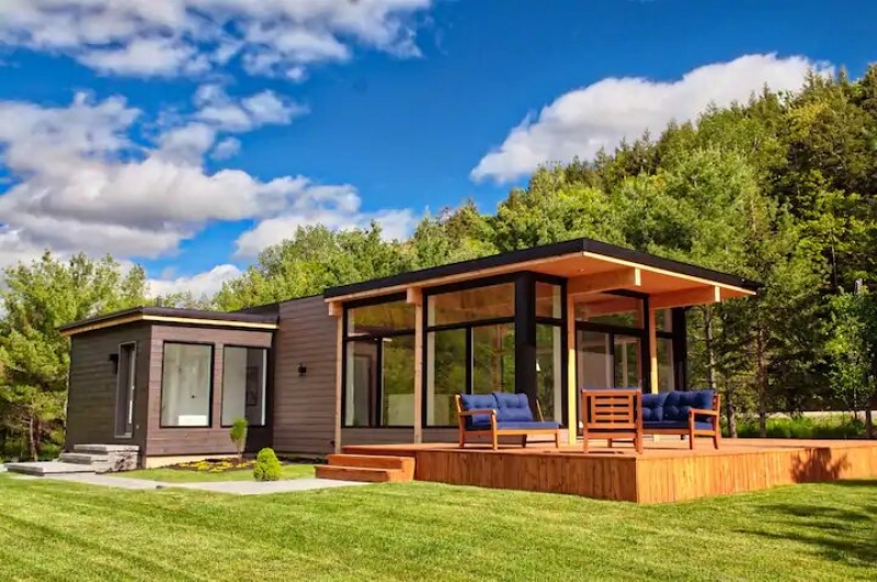 Airbnbs in Ottawa - the modern meadow