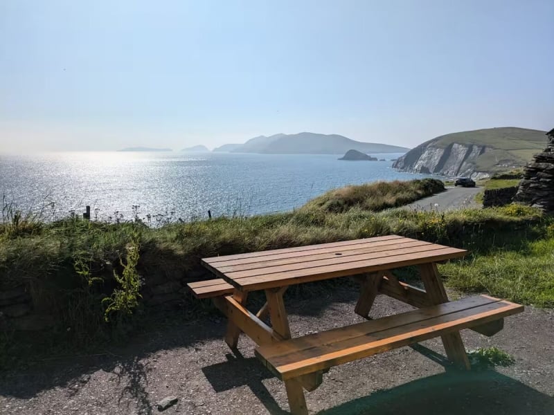 Airbnb stays in Dingle with beautiful view