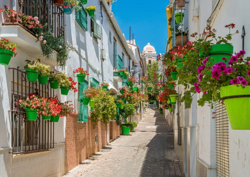 old town estepona muslim friendly costa del sol