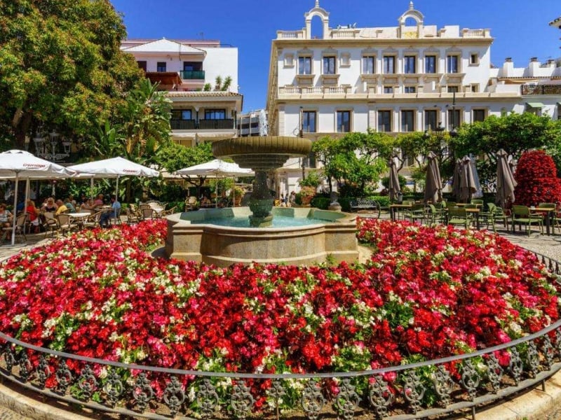 muslim-friendly costa del sol plaza de la flores