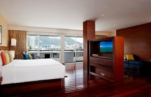 1-For-1 One Room Night at Swissotel Resort Phuket Patong Beach with HSBC Card