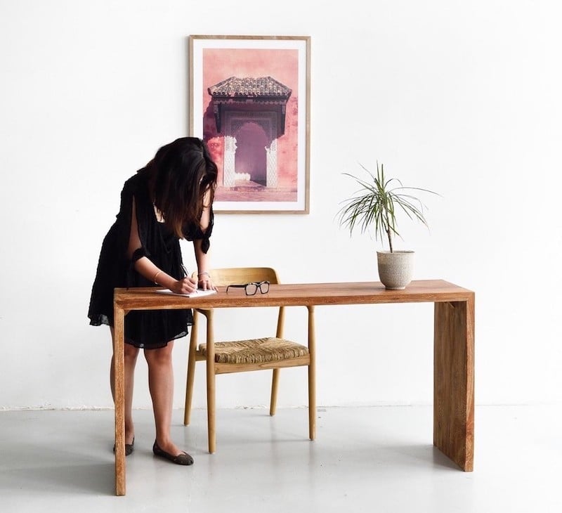 Minimalist Work Desks for Your Home Office 