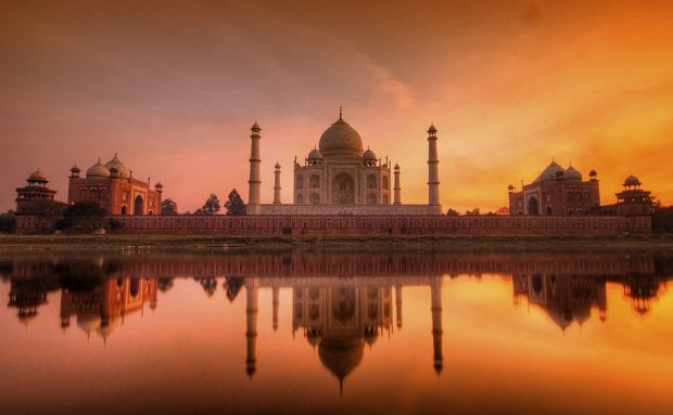 taj mahal sunset