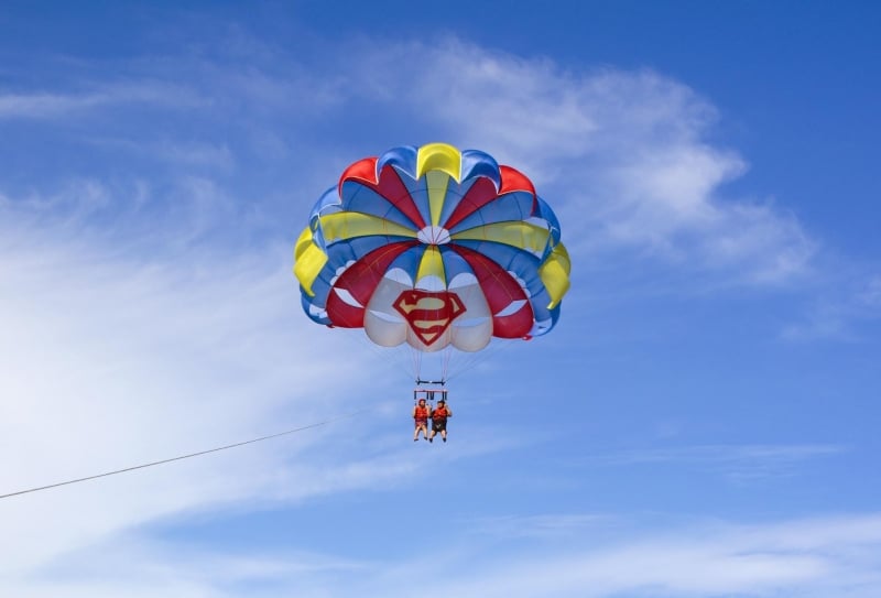 things to do in boracay: parasailing