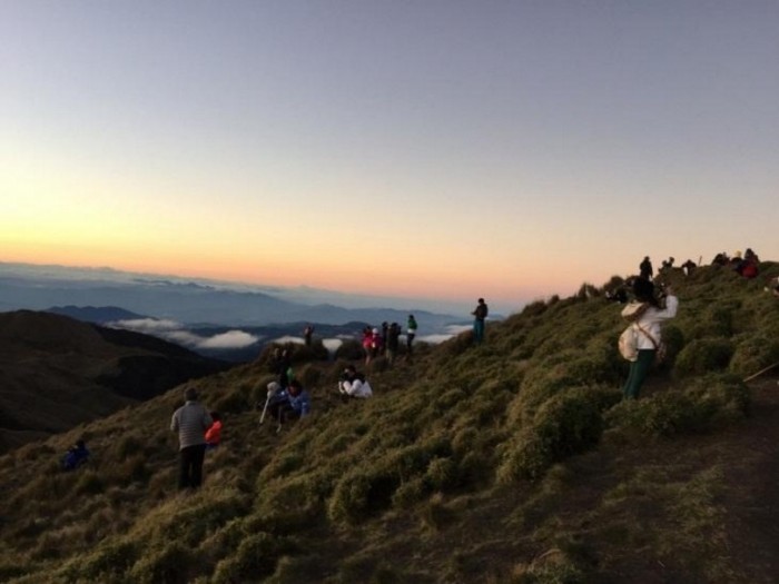 mt pulag itinerary