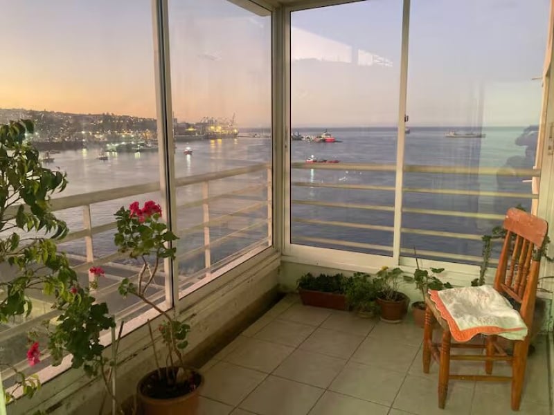 bay view Airbnbs in Valparaíso