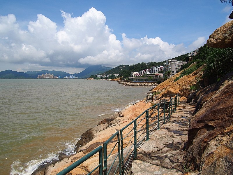 This hiking trail overlooking the sea is another reason why Filipinos have to visit Macao!