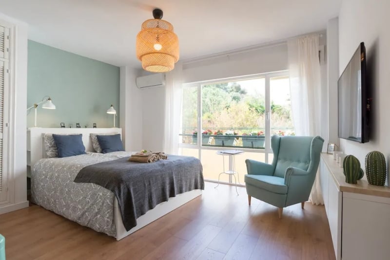 airbnb malaga bright loft