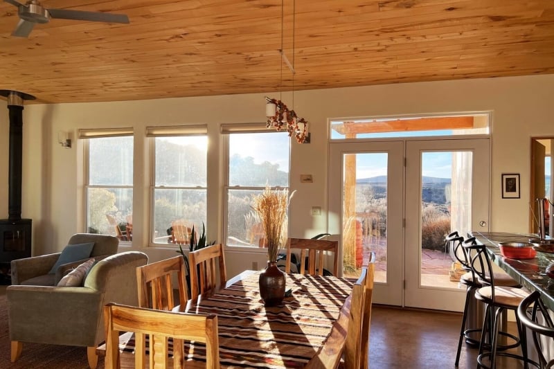 Airbnbs in Taos 