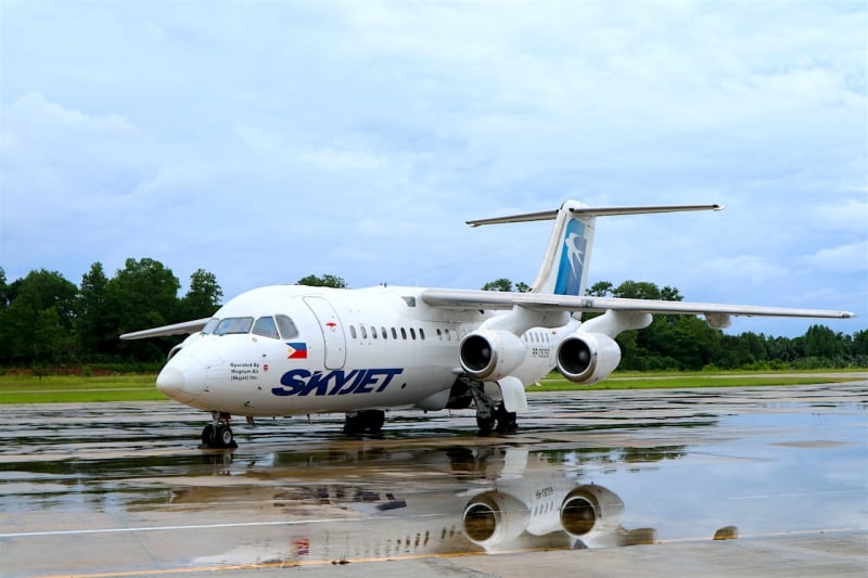 skyjet flight from manila to san vicente