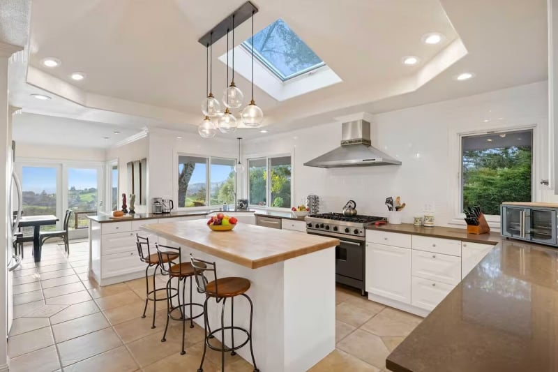 vineyard Airbnb stays in Napa Valley