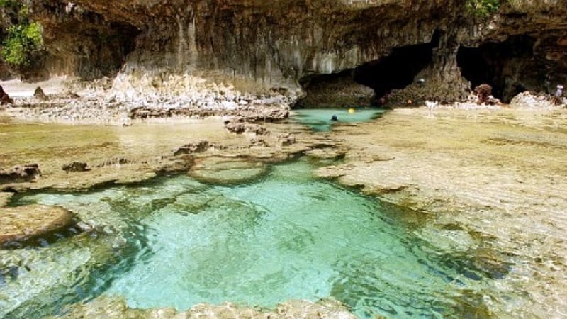 locsoon cave at jagayan beach