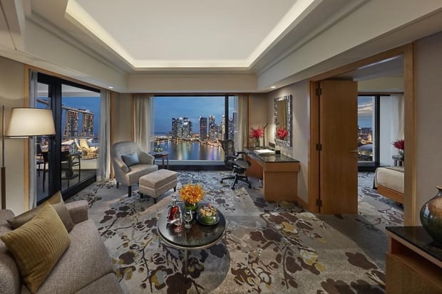 Suite Temptations in Mandarin Oriental Singapore from SGD549