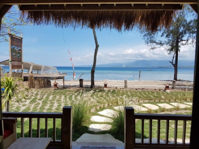 visit gili islands