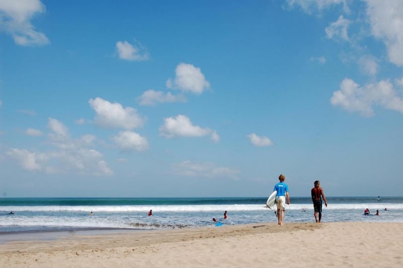 bãi biển Bali: tưởng tượng và thực tế